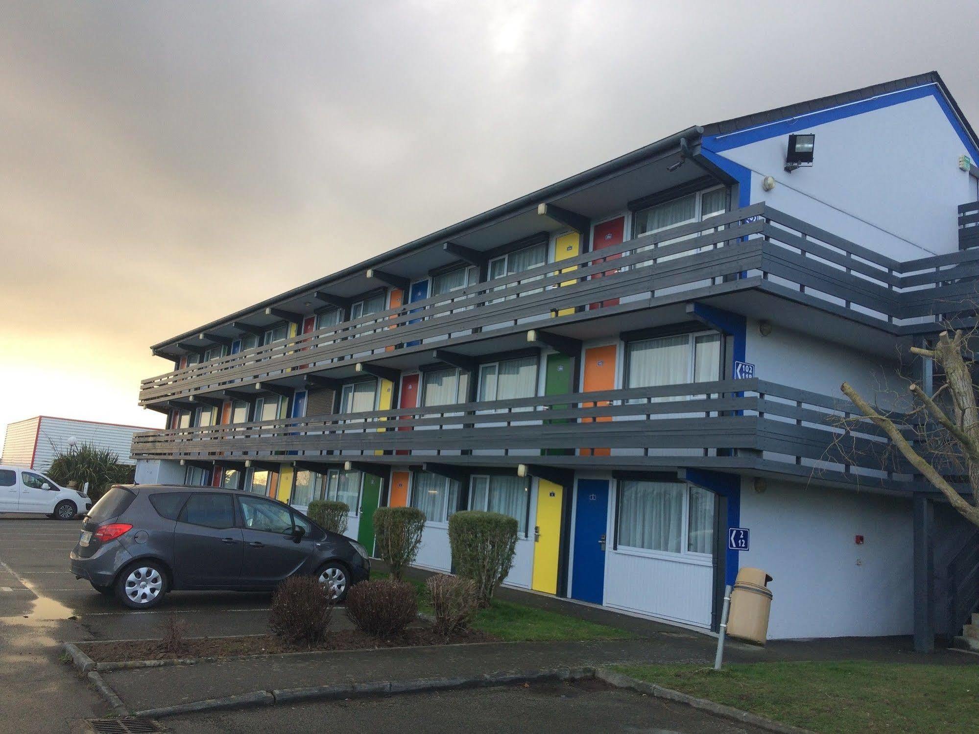 Brit Hotel Confort Morlaix Saint-Martin-des-Champs  Exteriér fotografie